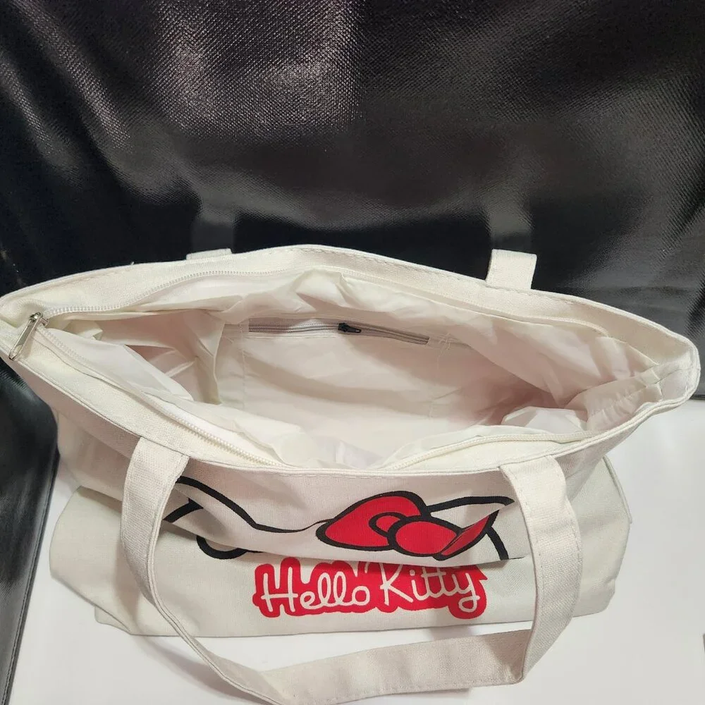 Hello kitty Bundle - Picture 3 of 6